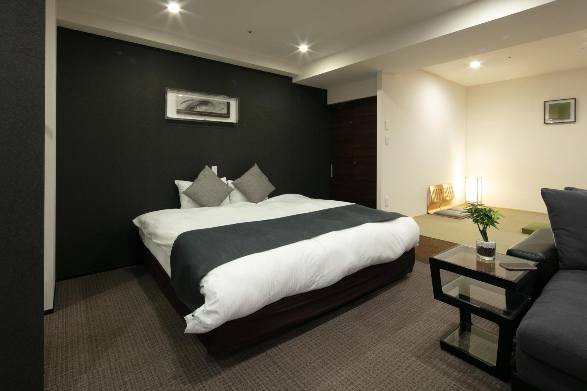Randor Hotel Sapporo Suites Zimmer foto A typical hotel room